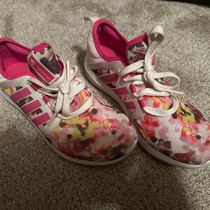 Adidas Bounce Sneakers